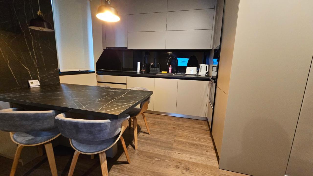 Deluxe Cozy Studios On Central M Eminescu Street #Târgu-Mureş Exteriér fotografie