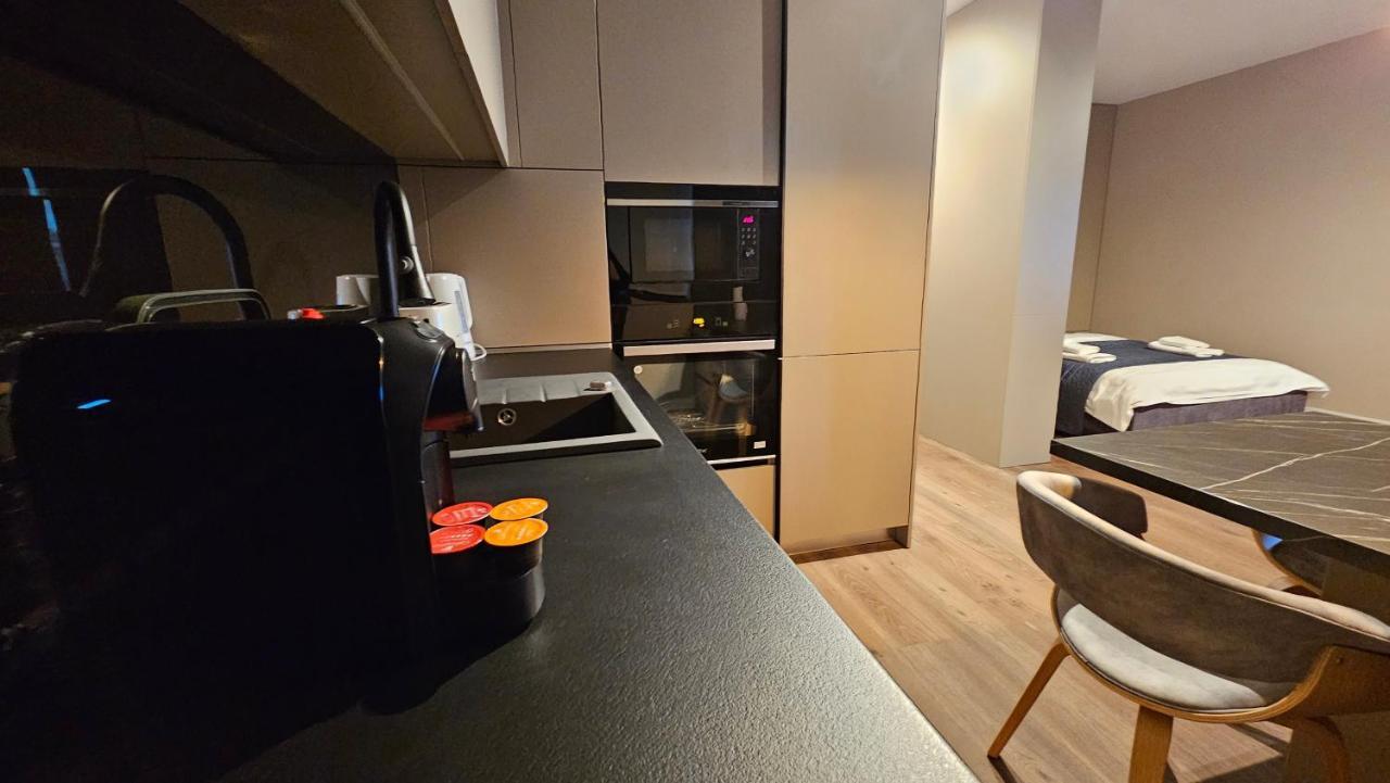 Deluxe Cozy Studios On Central M Eminescu Street #Târgu-Mureş Exteriér fotografie